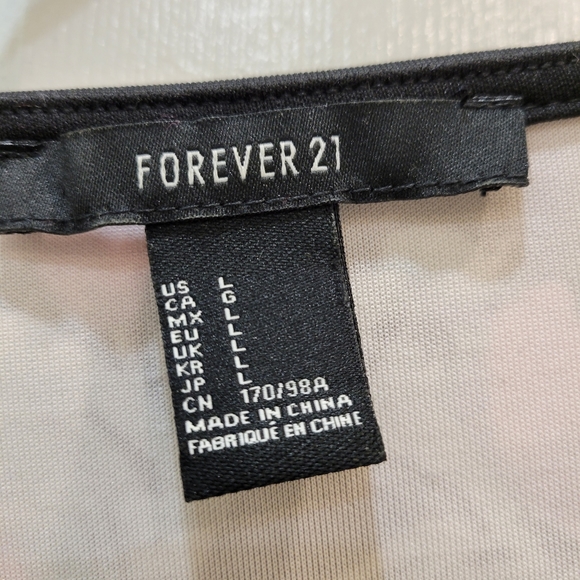 Forever 21 Cap Sleeve Floral Open Back Skater Dress (Size L) - Picture 3 of 3